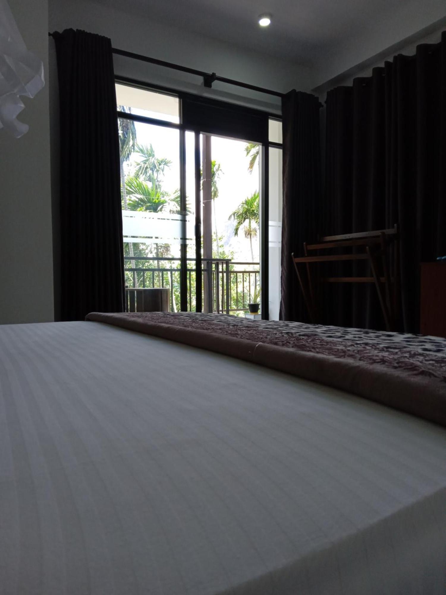 Misty Heaven Bed & Breakfast Ella Room photo